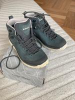 LOWA Malta GTX MID Ws, Wanderschuhe Trekkingschuhe neuwertig Hessen - Hünfeld Vorschau