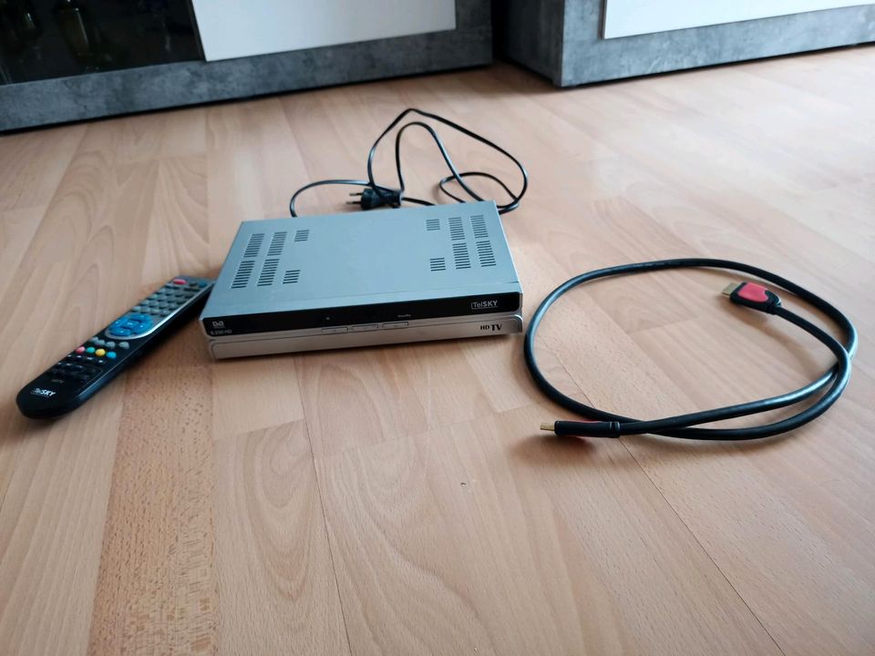 Receiver Telesky HDMI Kabel in Chemnitz