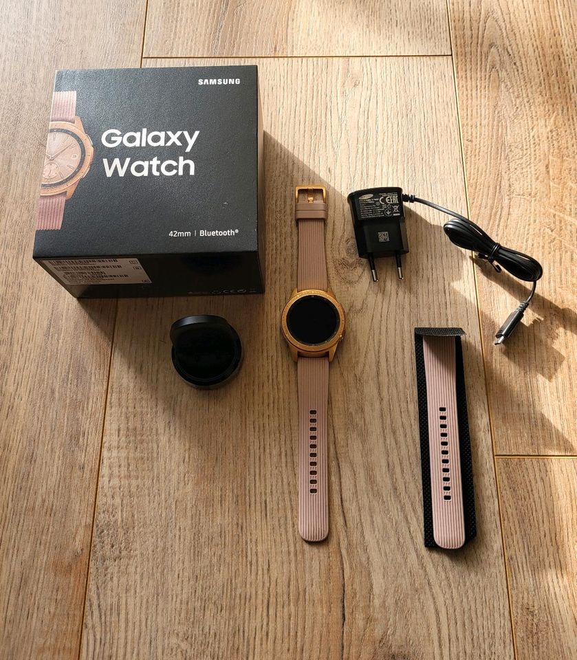 Samsung watch 42mm rosegold wie neu in Hanau