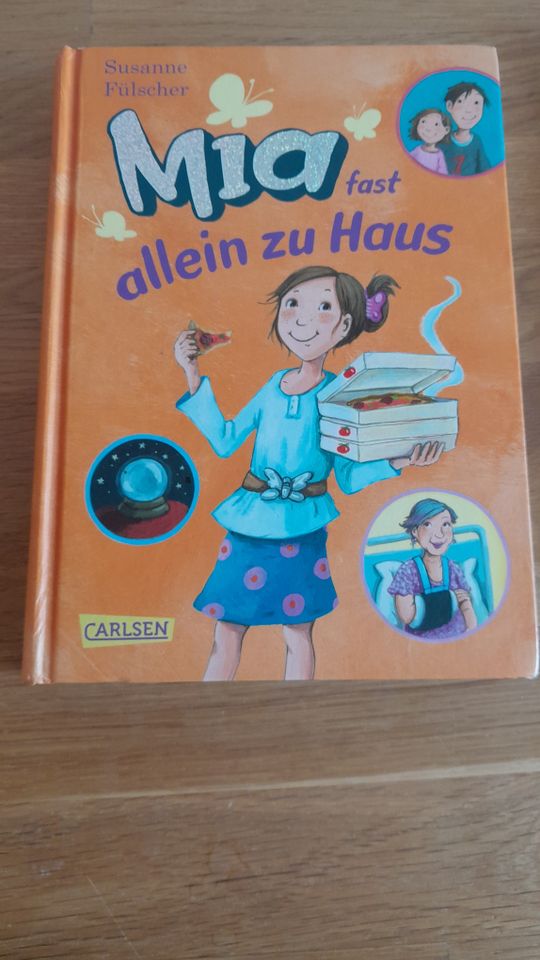 Mia Bücher  v. Suasanne Fülscher verschied. Bände 7,8,11 in Wittichenau