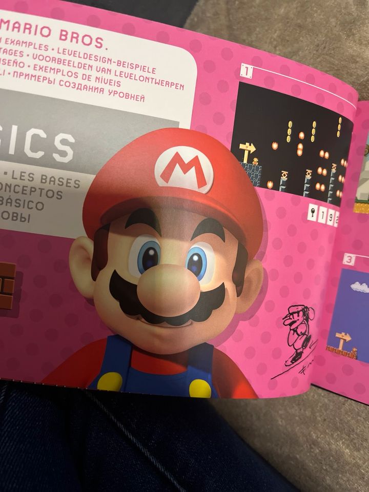 Wii U Spiele + Mario Maker Buch in Düsseldorf