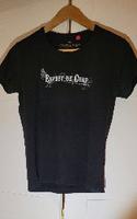 Esprit Shirt Schwarz mit Aufdruck Gr. L  Kurzarm Kr. München - Putzbrunn Vorschau