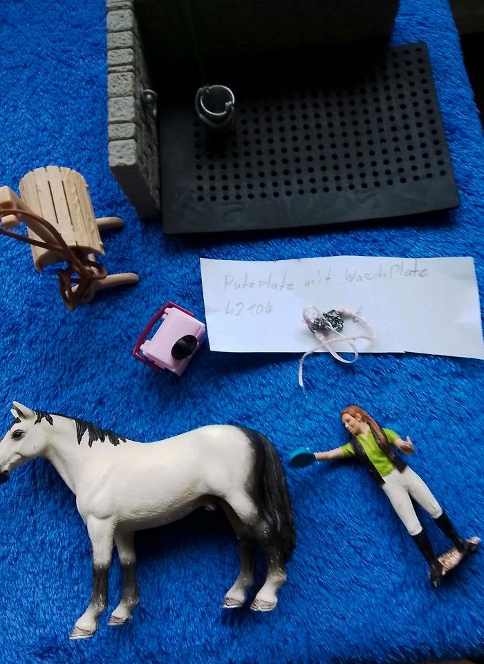 ☆ 2 verschiedene "Schleich-Pferde-Sets"  ☆ in Schönkirchen