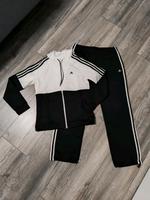 Adidas Trainingsanzug Jogginga Hose Jacke Gr. M 38 40 Nordrhein-Westfalen - Altenbeken Vorschau