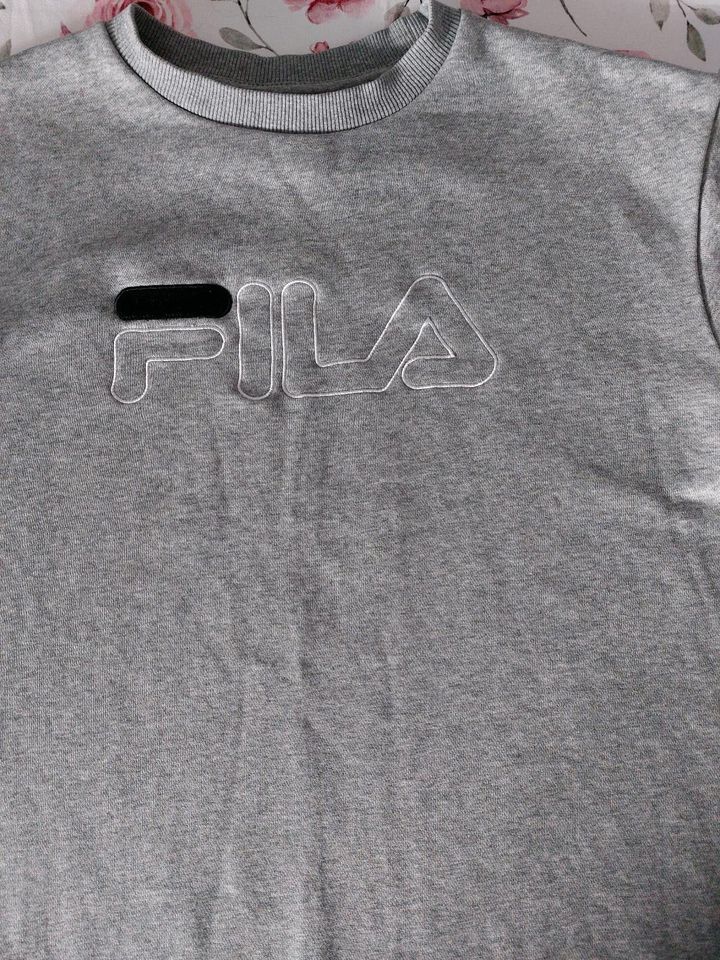 Sweatshirt, Pullover, Fila, Gr. 48, Gr. M in Stadtroda