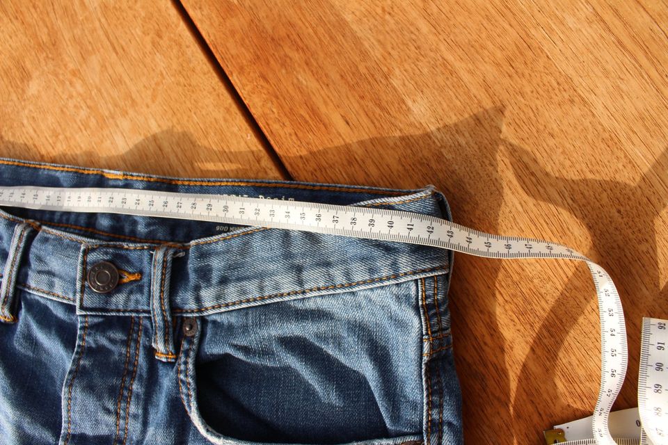Männer Esprit Short Bermuda Hose Jeans Jeanshose kurz 31 neuwerti in Garching an der Alz