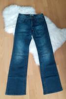 Grade geschnittene Jeans Hessen - Kassel Vorschau