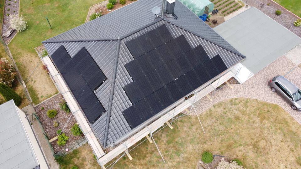 ASBESTdachsanierungen und Montage von Photovoltaik Anlagen in Tangermünde