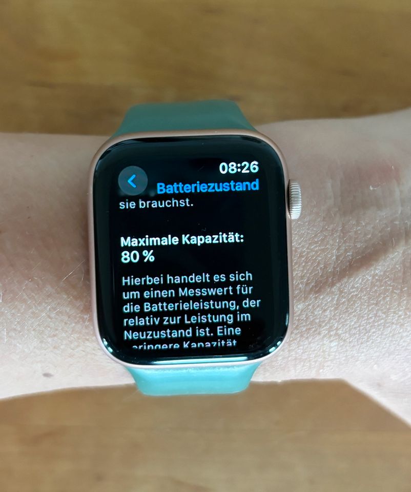 Apple Watch Gold Alu Serie 6 44mm LTE in Dresden