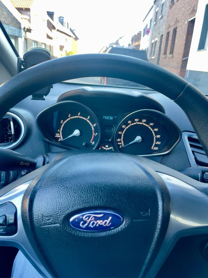 Ford Fiesta ecoboost 2013 in Köln
