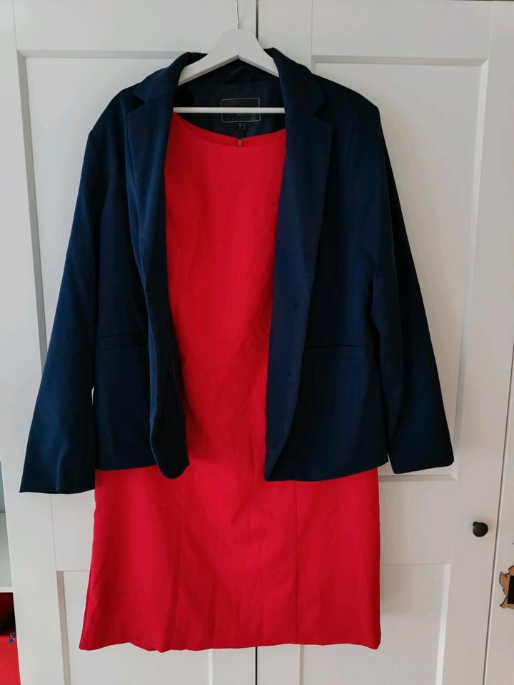 Neu Abendkleid Partykleid Etuikleid Rot Bpc Blazer Blau Gr. 50 in Lennestadt