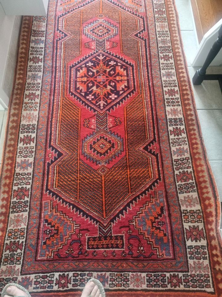 Echter iranischer Teppich in Leverkusen