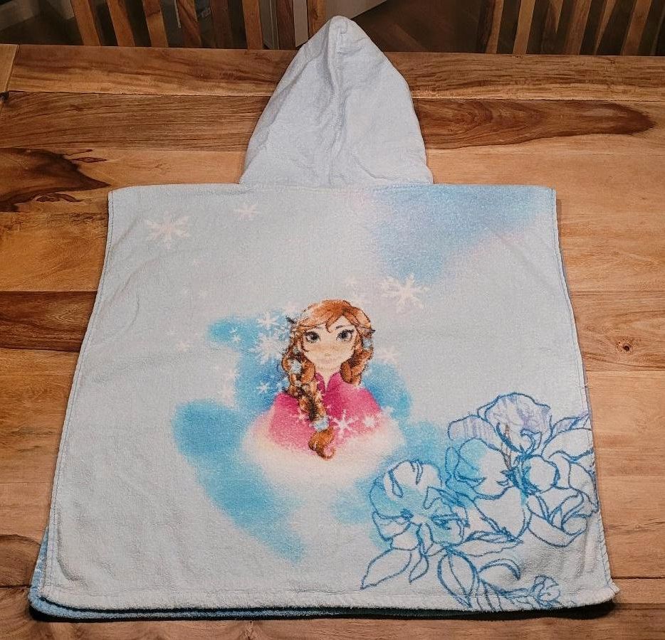 Disney Anna & Elsa Poncho Handtuch in Ried