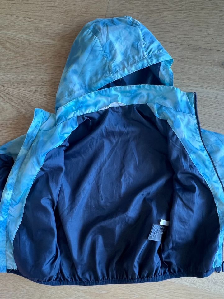 H&M Windjacke Übergangsjacke Gr. 98/104 in Bergen auf Rügen