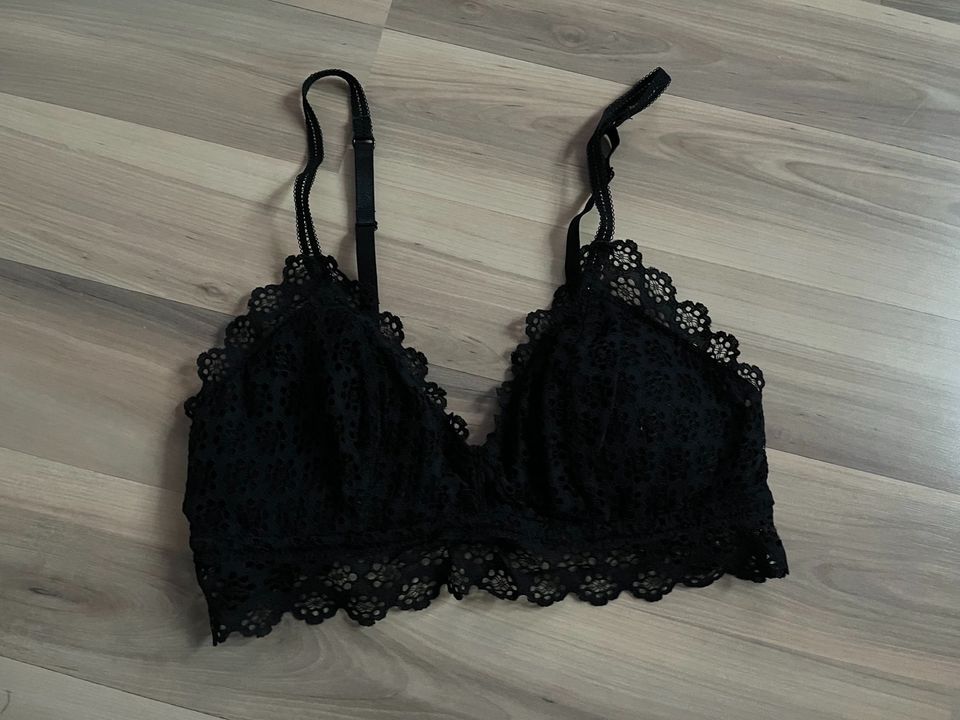 H&M Bralette in Selent