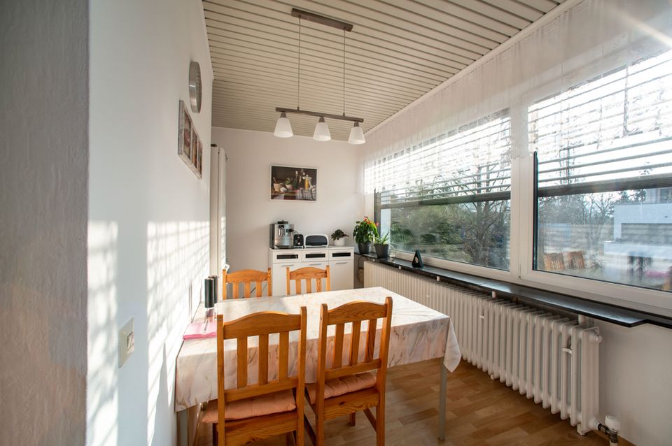 Exklusives Stadtleben: Schöne Wohnung mit Panorama-Dachterrasse in Saarbrücken