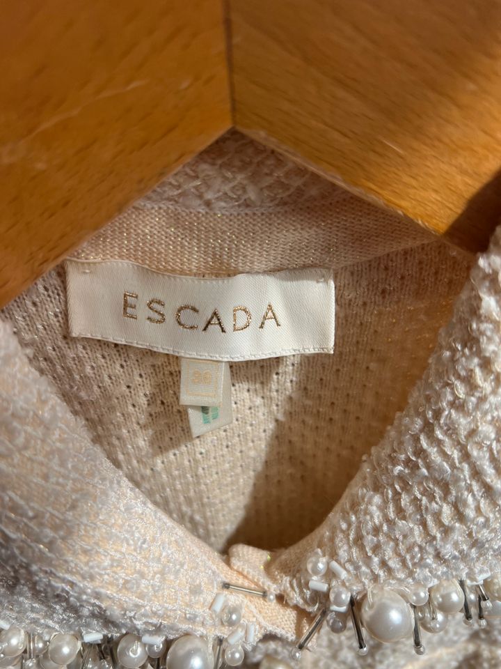 Original Escada aufwändig mit Perlen bestickt Shirt S neu in Sankt Wolfgang