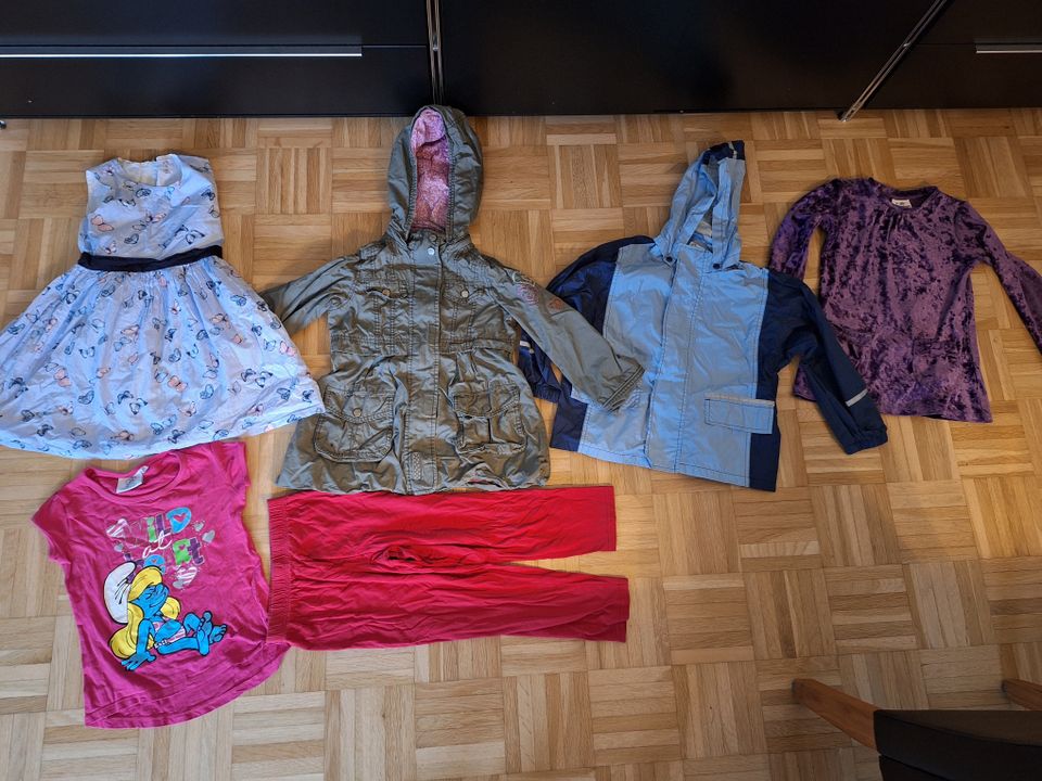 Kleidungspaket für Mädchen Gr. 116 Sommer Kleiderpaket in Herten