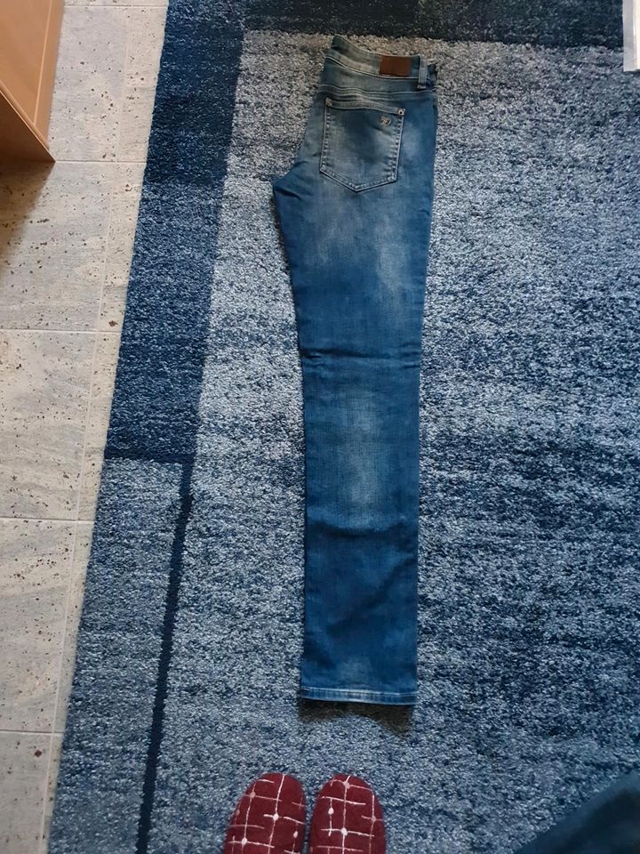 Tom Tailor Stella Slim Fit Jeans Damen Größe  27/32 in Hannover
