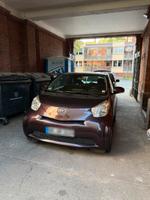 Toyota IQ Lila (Scheckheftgeplegt, TÜV bis 7/26) Hamburg - Wandsbek Vorschau