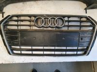 Audi A4 B9 8W Kühlergrill 8W0 853 651 Niedersachsen - Melbeck Vorschau