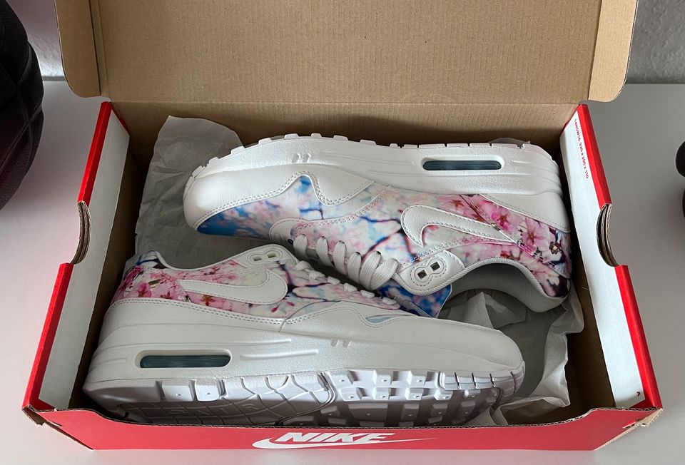 Nike wmns Air Max 1 Print Limited Sneaker Schuhe Cherry Blossom in Remseck am Neckar