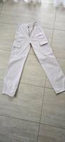 Stradivarius – STR – Cargohose mit geradem Bein in BEIGE gr. 36 Nordrhein-Westfalen - Witten Vorschau