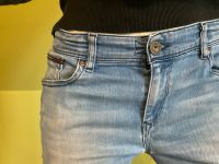 ** Jeans von Tommy Hilfiger Gr. 164 ** wenig getragen Bayern - Bobingen Vorschau