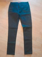 S.oliver tolle Jeans  Hose beschichtet(?) schwarz enges Bein 40 Nordrhein-Westfalen - Stolberg (Rhld) Vorschau