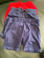 3 Shorts in sehr gutem Zustand für €12 Mitte - Tiergarten Vorschau