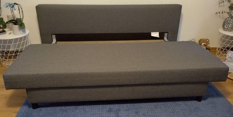 Couch grau dunkel - Bett Couch Funktion mit Bettkasten in Frankfurt am Main