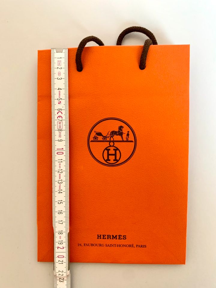 Set aus 10 Hermes Tüten - Hermès Einkaufstasche Shopping bag in  Niedersachsen - Uelzen | eBay Kleinanzeigen ist jetzt Kleinanzeigen