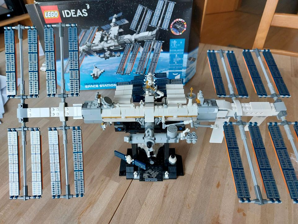 Lego 21321 ISS Raumstation incl. OVP und BA in Dortmund
