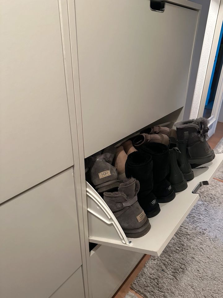 2x Wunderschöne Schuhschränke v. IKEA “STÄLL“Weiß Flur Garderobe in Remscheid