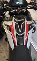 Gel Tankpad Seiten Dekor Suzuki V-Strom 650 Brandenburg - Teichland Vorschau