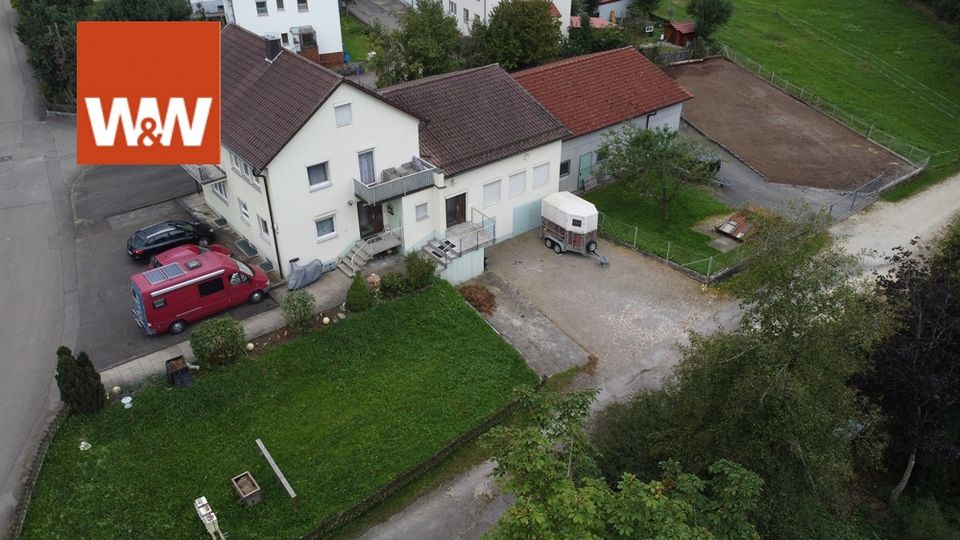 Wohnhaus mit Pferdestallung und Reitplatz in idyllischer Ortsrandlage in Leinzell