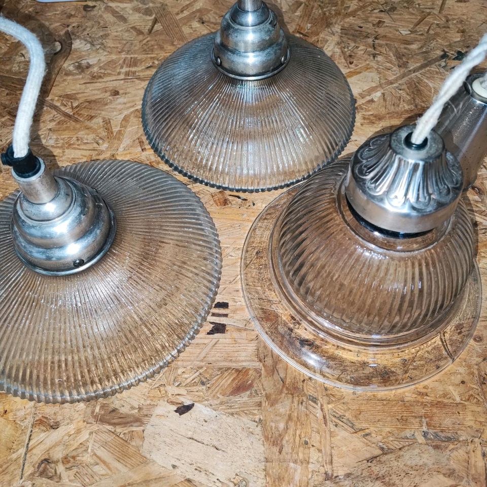 3 Schwedische Vintage Deckenlampen in Neustrelitz