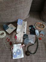 Schmucksammlung, Ohrringe, Kette, Uhr, Armband, Modeschmuck Bayern - Teisendorf Vorschau