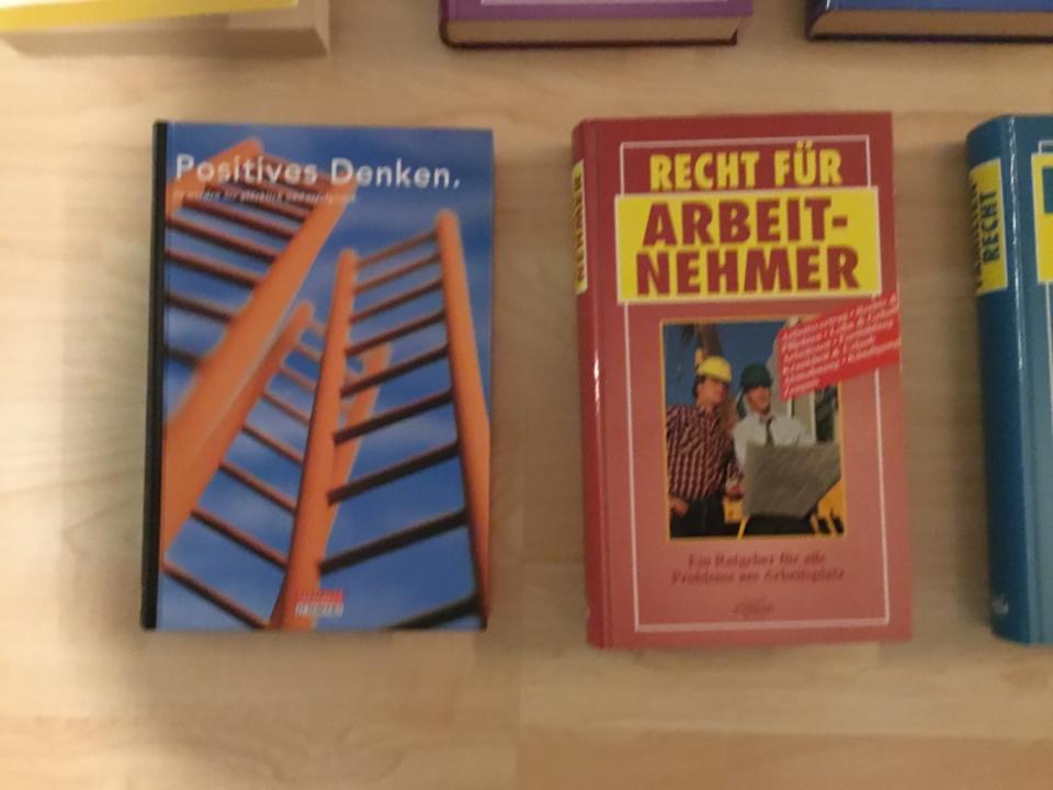 Fachbücher: Ämter & Behörden, Positives Denken /  je Buch 5 Euro in Engen