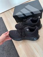 Adidas Damen Laufschuhe – NEU – Größe 39  Sneaker Sportschuhe Bremen - Walle Vorschau