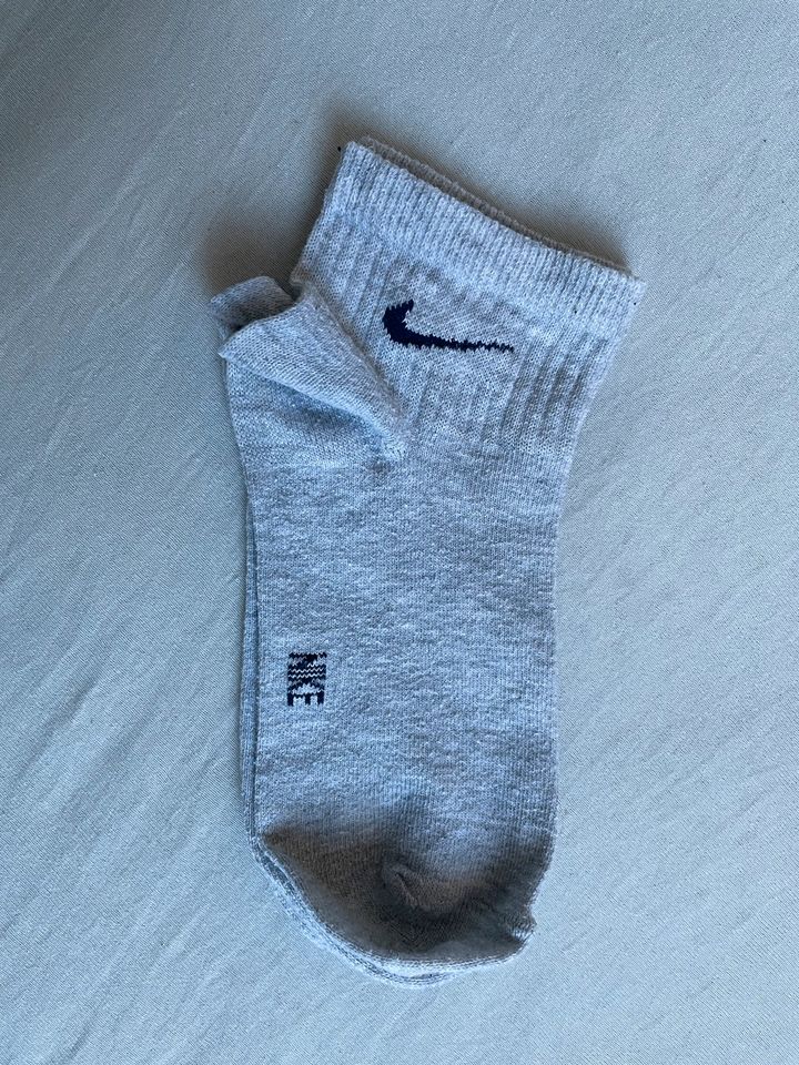 Mike socken sneakersocken 36-40 in Nordrhein-Westfalen - Bottrop | eBay  Kleinanzeigen ist jetzt Kleinanzeigen