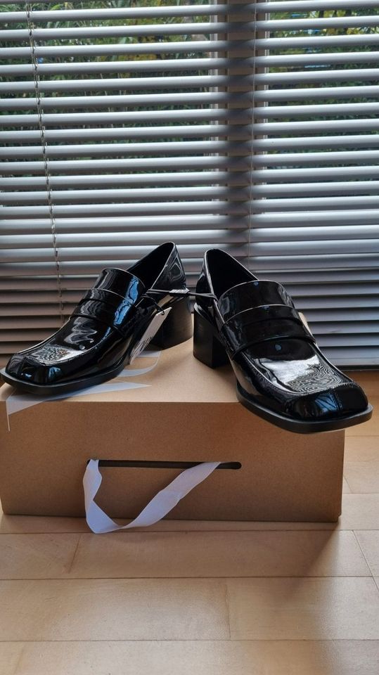 *ZARA* Lackleder Mokassins Loafer Karrée Schwarz 40 NP49,95€ NEU! in Ingolstadt