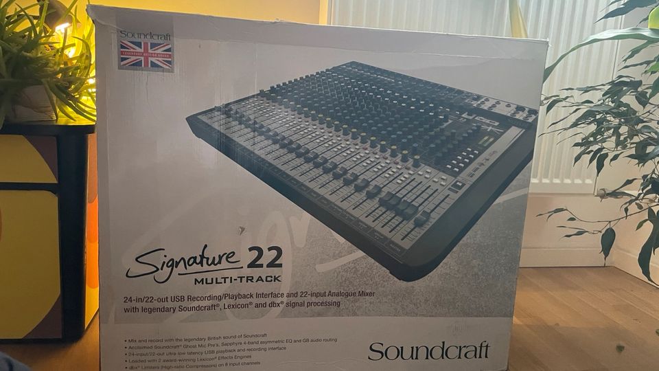 Soundcraft Signature MTK22 Audio Interface/ Mischpult in Düsseldorf