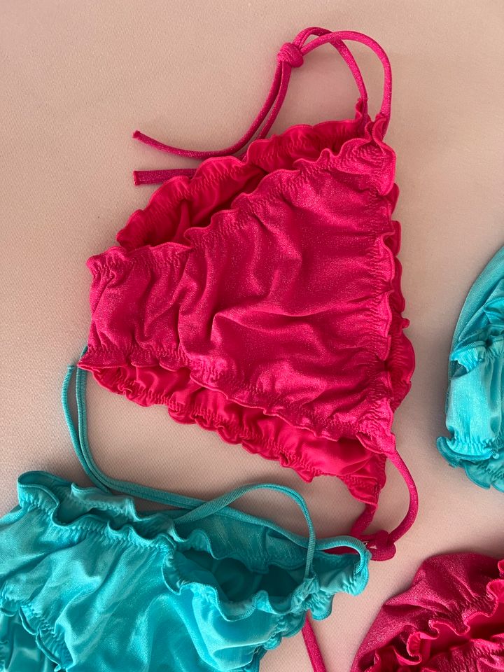 Bikini Oberteil und verschiedene Badehosen Calzedonia S/M in Karlsruhe