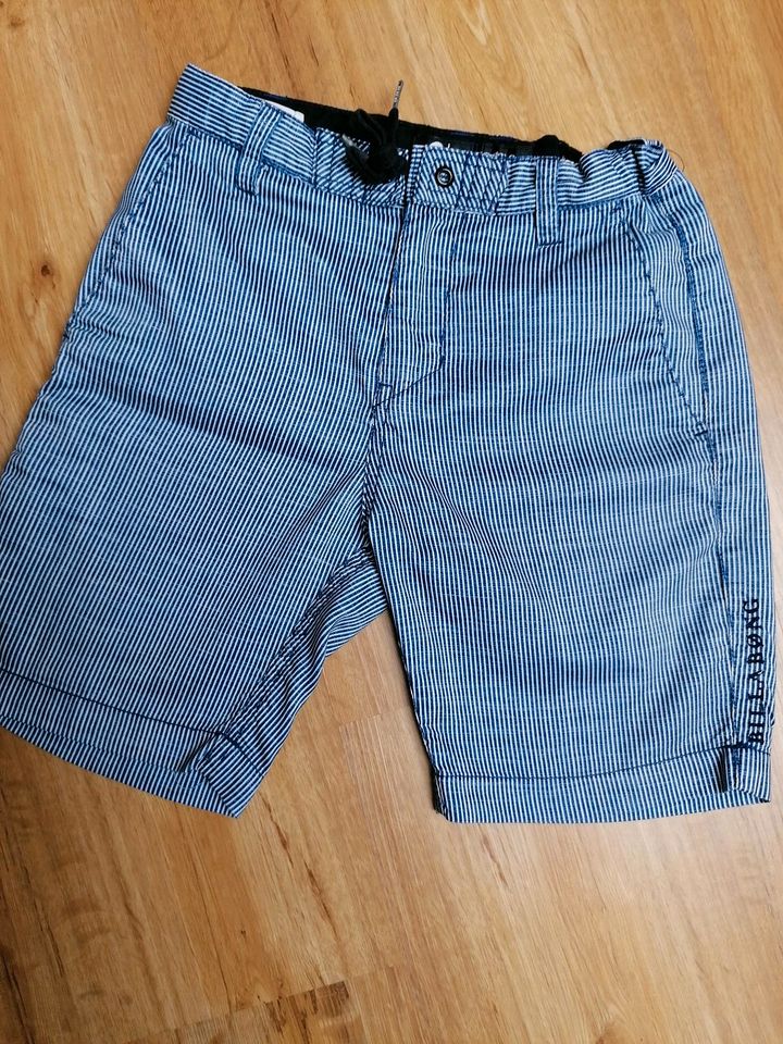 Kurze Hose / Short Größe 134 in Lahr (Schwarzwald)