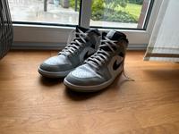 Nike Air Jordan 1 Mid Light Grey 46 Nordrhein-Westfalen - Coesfeld Vorschau
