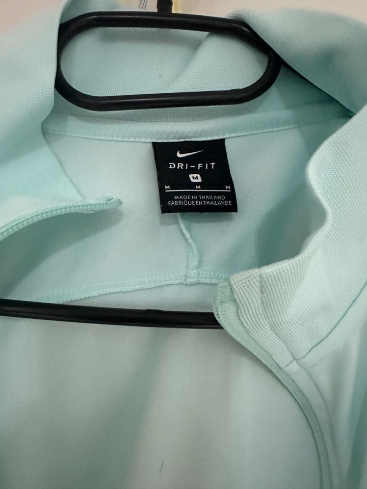 Nike Portugal Jacke in Lohr (Main)