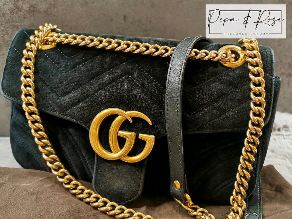 Gucci GG Marmont camera bag Samt Velvet Tasche schwarz in München