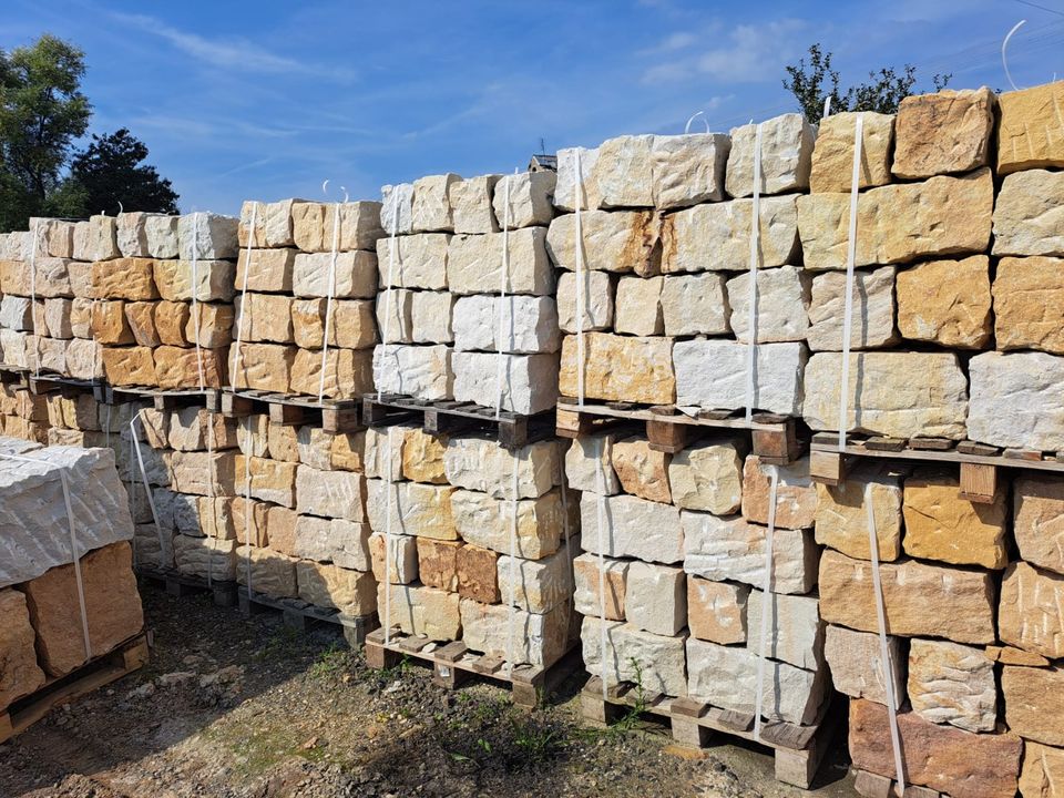 Naturstein Mauerstein Sandstein 20x20x40 , alle Seiten gespalten in Erfurt