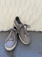 Michael Kors Schuhe Sneaker Gr. 36 grau Bayern - Laufen Vorschau